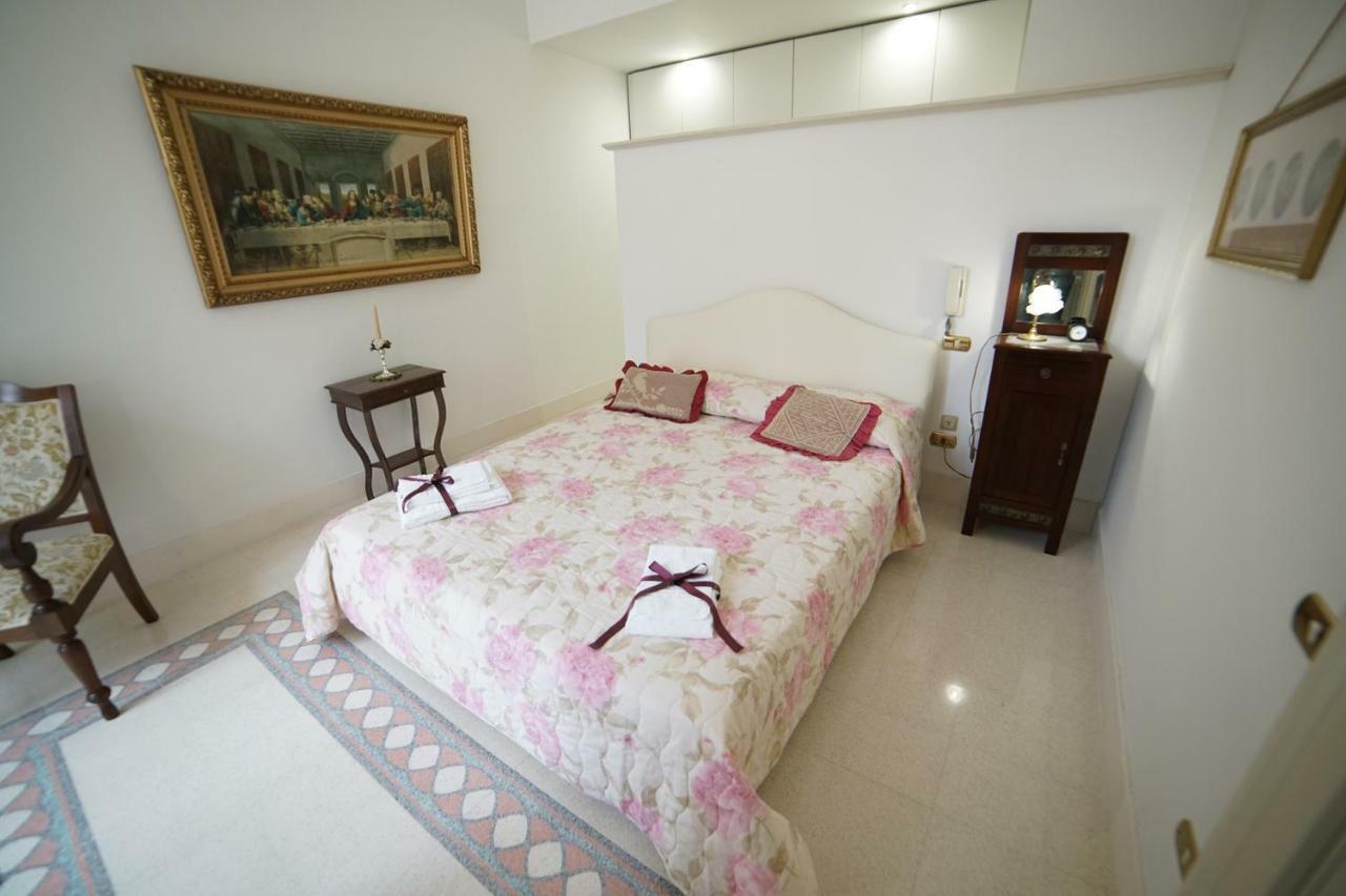 Dimora Del Sedile Hotel Matera Bagian luar foto