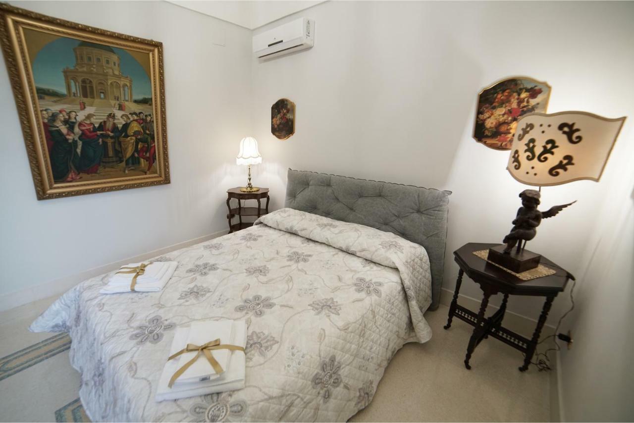 Dimora Del Sedile Hotel Matera Bagian luar foto